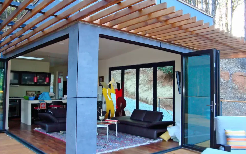 Off Grid Container Homes - Custom Container Living